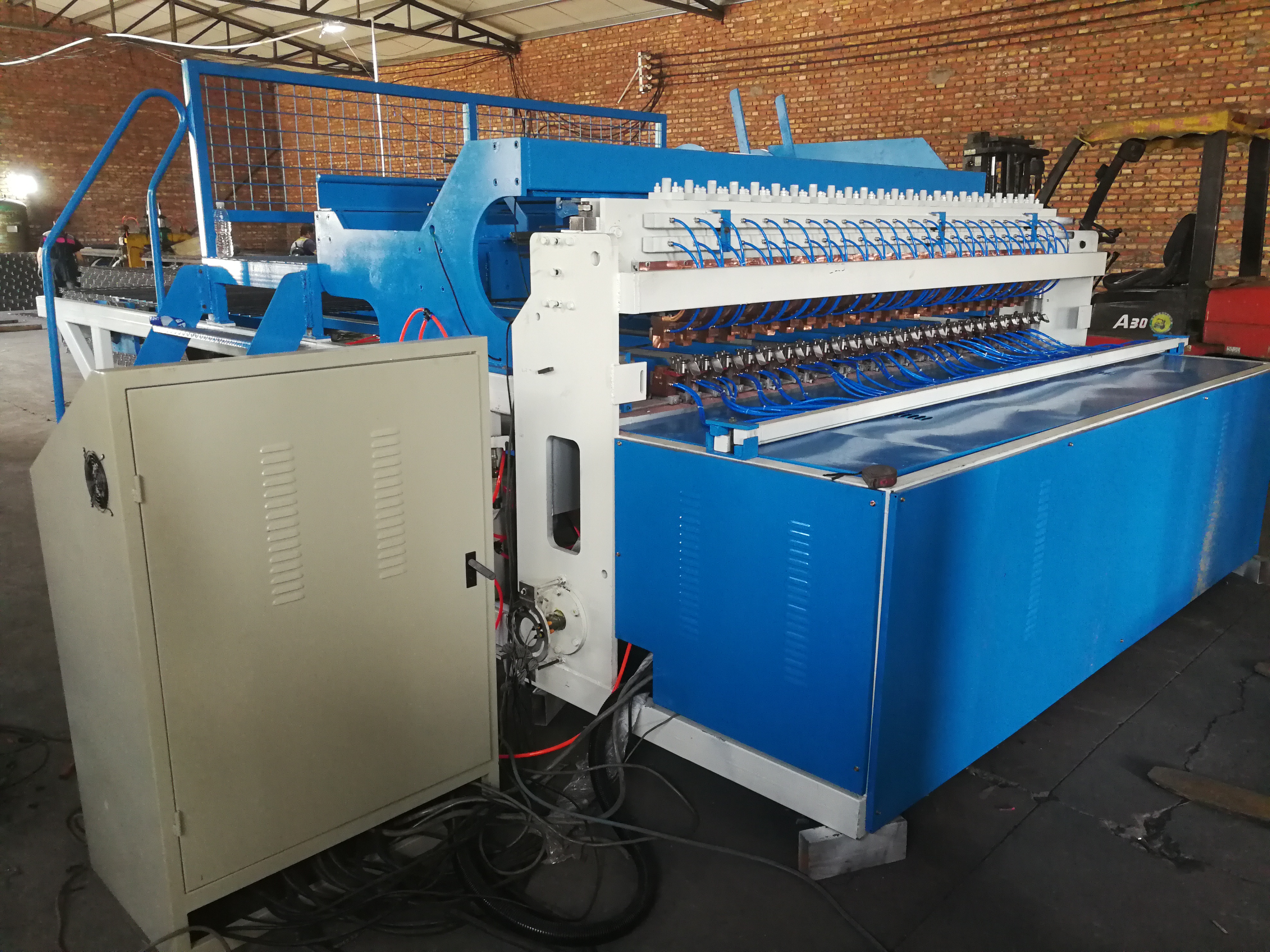 quality automatic fence mesh panel welding machine